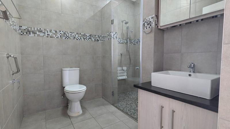 1 Bedroom Property for Sale in Blue Mountain Village Western Cape